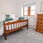 House * Settle
