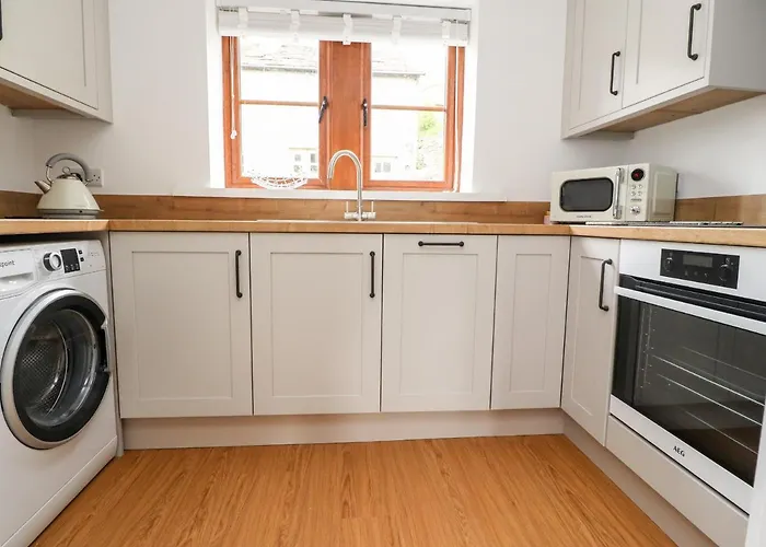 Дом отдыха House